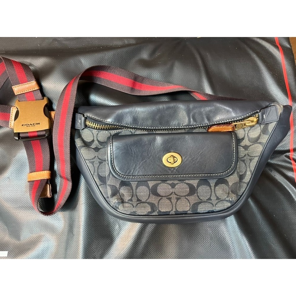 Coach Original Heritage Belt/Shoulder Bag Signature Chambray in Denim